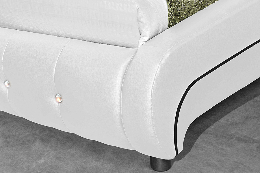 1144 Estructura de madera maciza Decoración de diamantes Cama tapizada