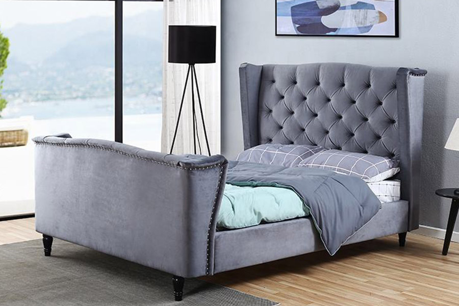 Cama tapizada con botones y respaldo de tela de terciopelo 1399