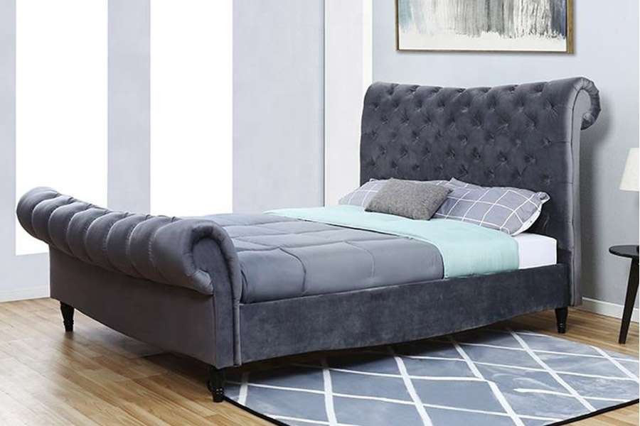 1393 Cama trineo con cabecera alta de lujo Cama tapizada