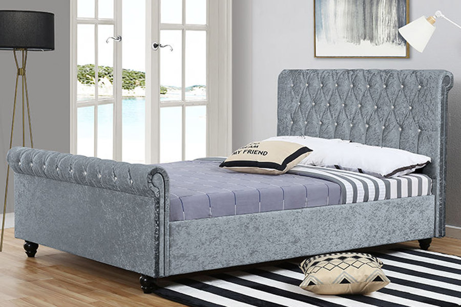 1366 Cama Trineo Moderna Cama Tapizada En Tela De Terciopelo
