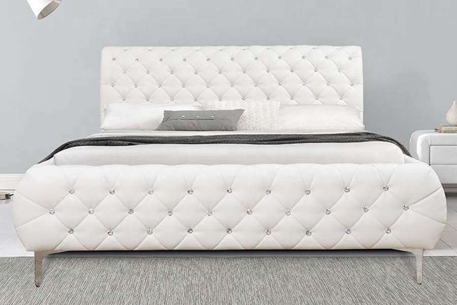 1586 Cama tapizada con marco de madera suave de cuero PU blanco