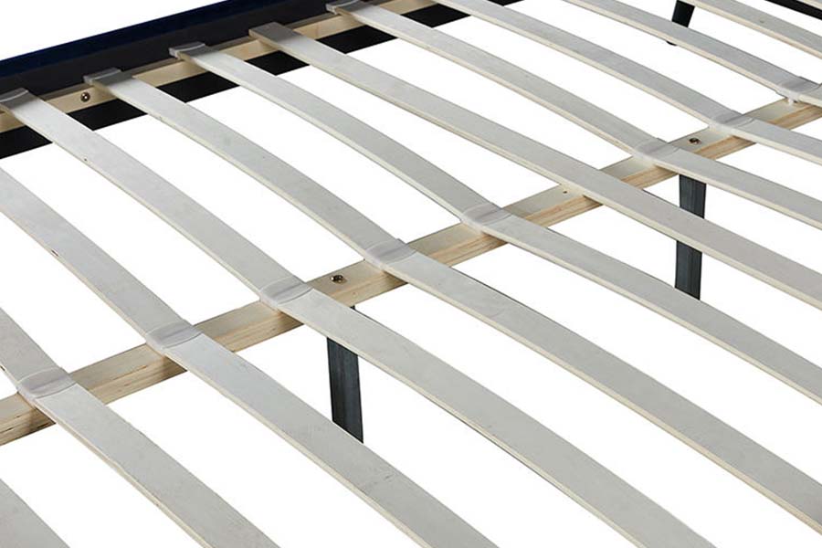 1494 Cama tamaño queen con patas de madera, cabecera suave azul, cama tapizada