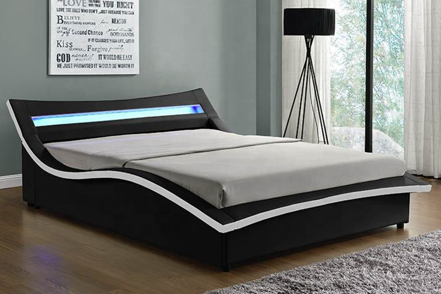 1877 Marco de cama tapizado con LED de cuero PU de lujo