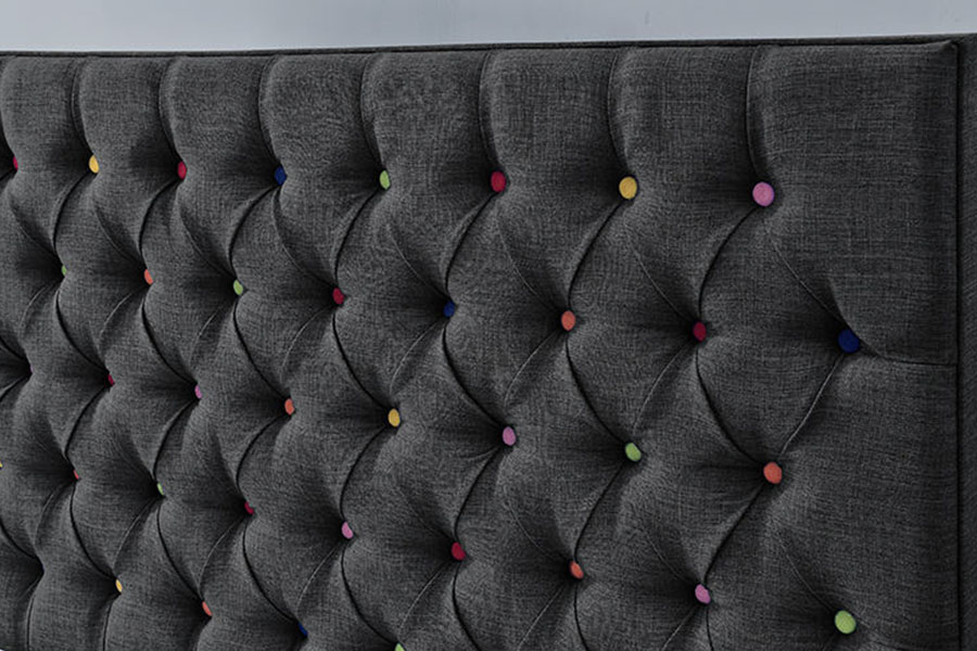 1308G Estructura de cama con almacenamiento y elevación a gas con plataforma capitoné y botones tipo trineo de lujo en tela negra