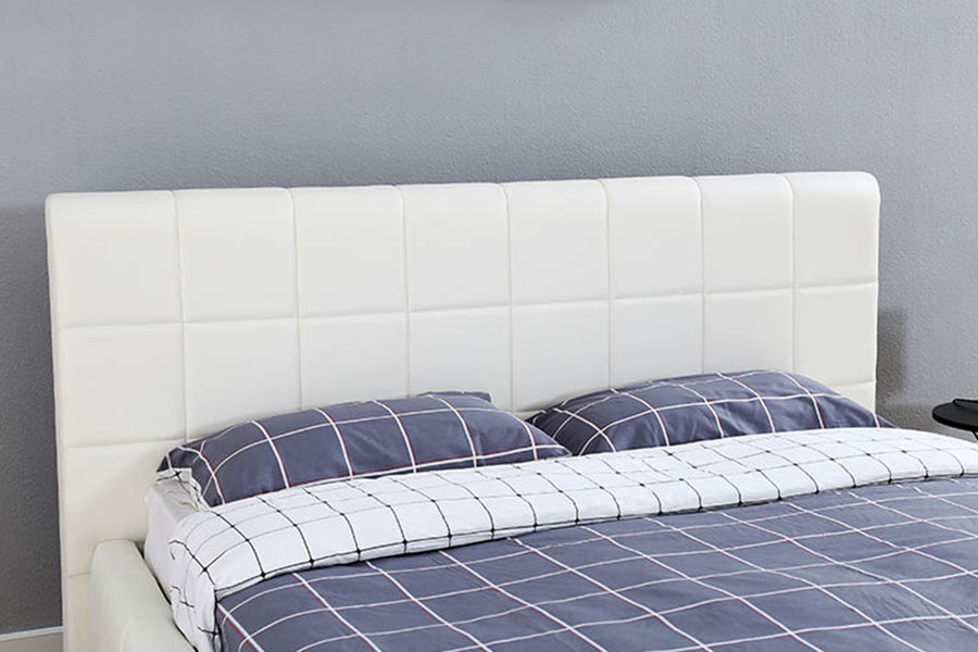 Marco de cama tapizado para dormitorio con almacenamiento de cuero PU blanco y LED de tres lados 1305G