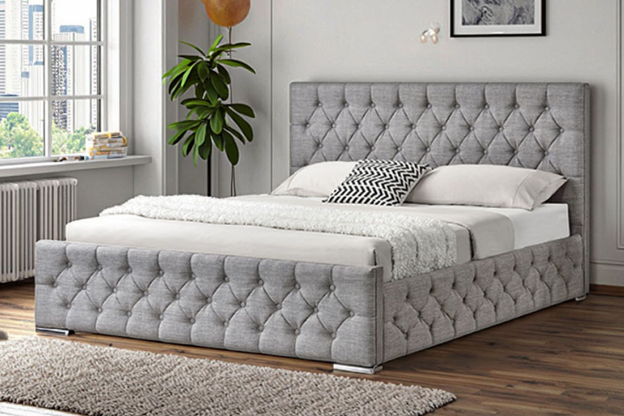 1253G Estructura de cama con almacenamiento hidráulico y patas cromadas de tela gris con capitoné de diamantes